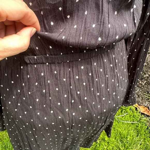 Billabong Take Away Long Sleeve Mini Dress Black w/ Polka Dots Plunge Size XS - Picture 7 of 7